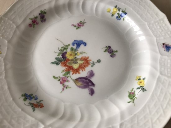 マイセン フラワーブーケ 昆虫 5つ花 デザートプレート – アンティーク