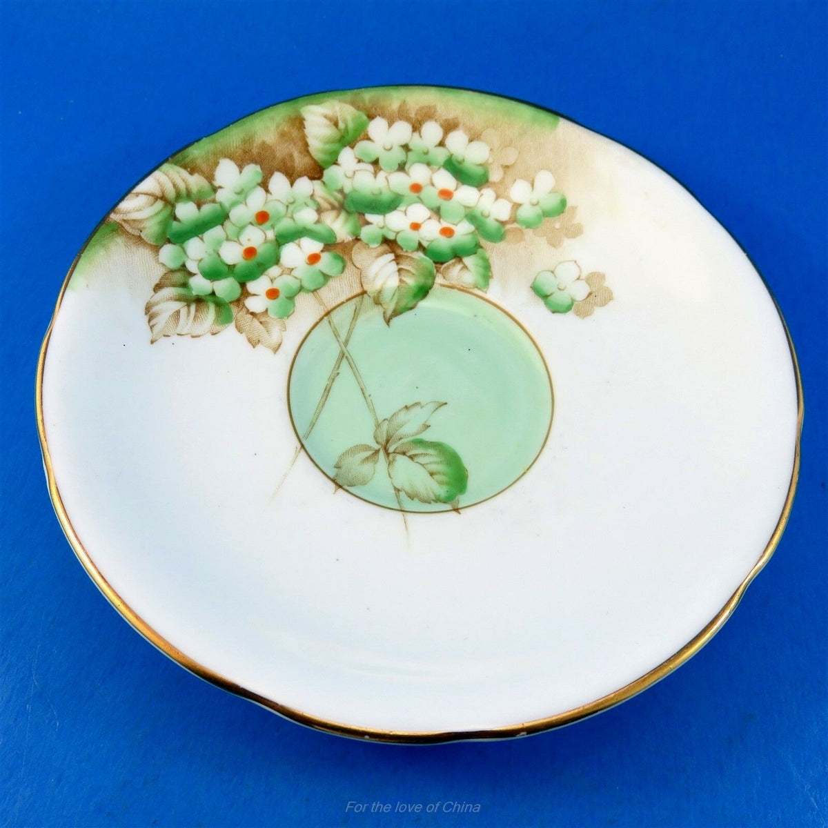 パラゴン 華麗なグリーンの紫陽花カップ&ソーサー – アンティーク 