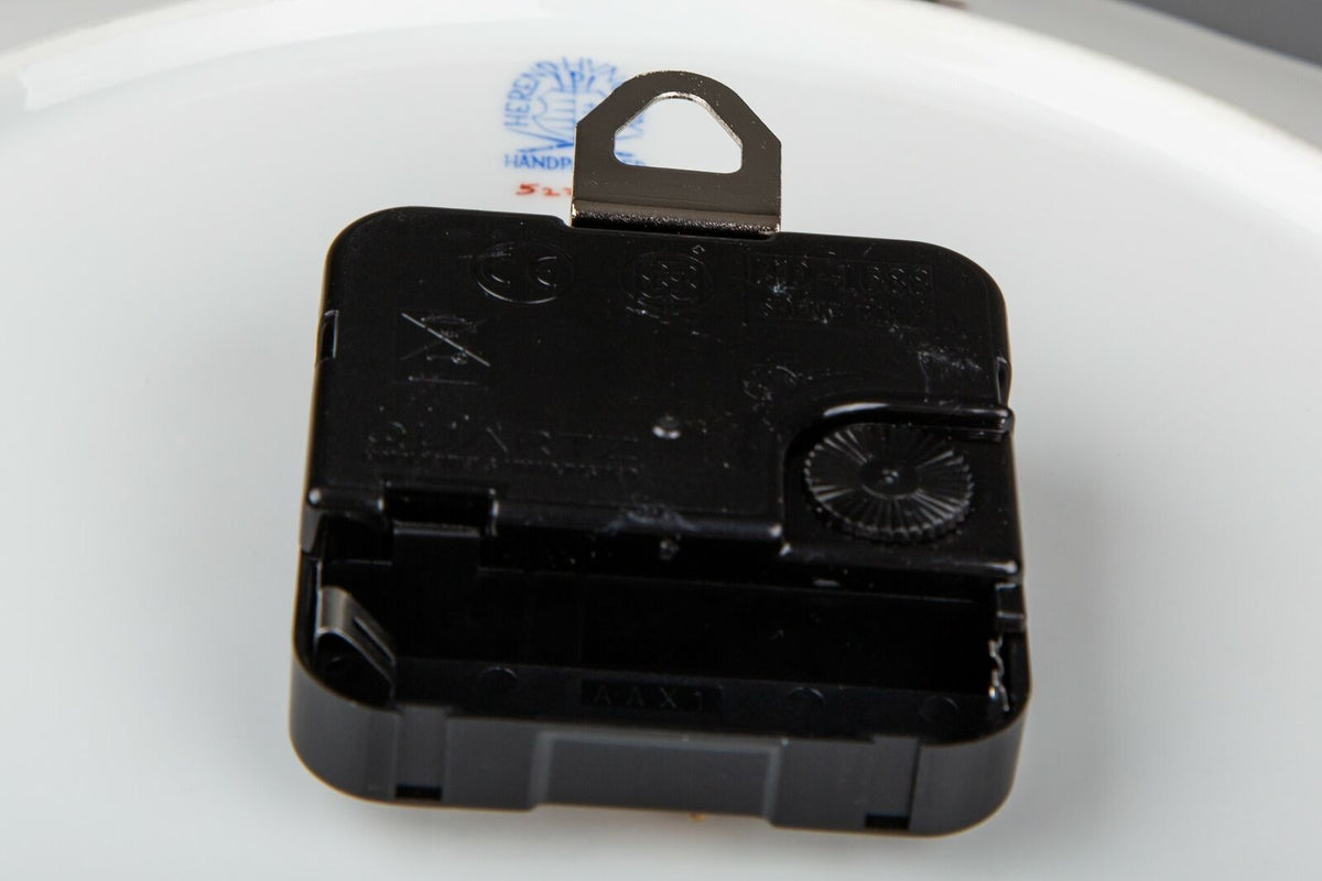 ヘレンド クイーンヴィクトリア 壁掛け時計 – アンティークテーブルウェア