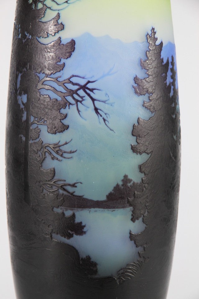 エミール・ガレ 山岳風景文 酸化腐食彫 カメオガラス 大型花瓶（1910年頃）