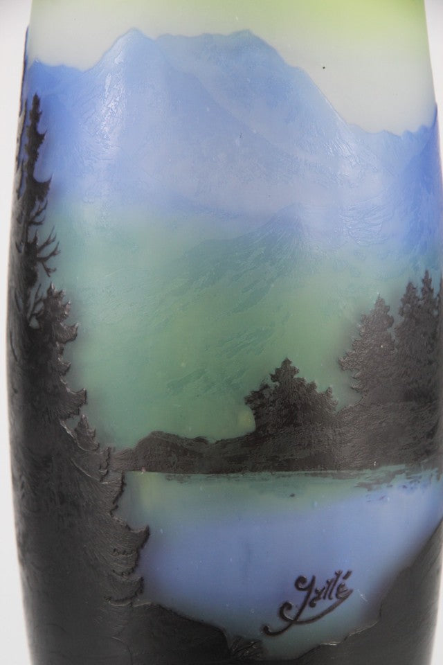 エミール・ガレ 山岳風景文 酸化腐食彫 カメオガラス 大型花瓶（1910年頃）