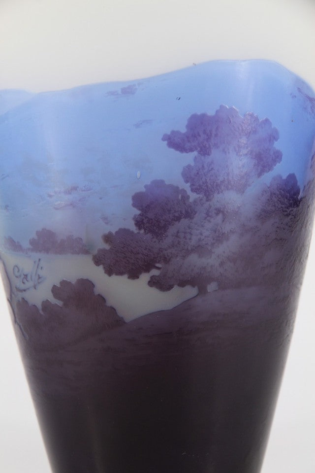 エミールガレ アルプスの湖の風景が描かれた花瓶