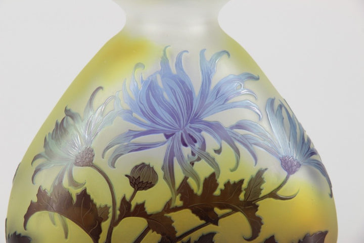 エミールガレ　菊の花の花瓶