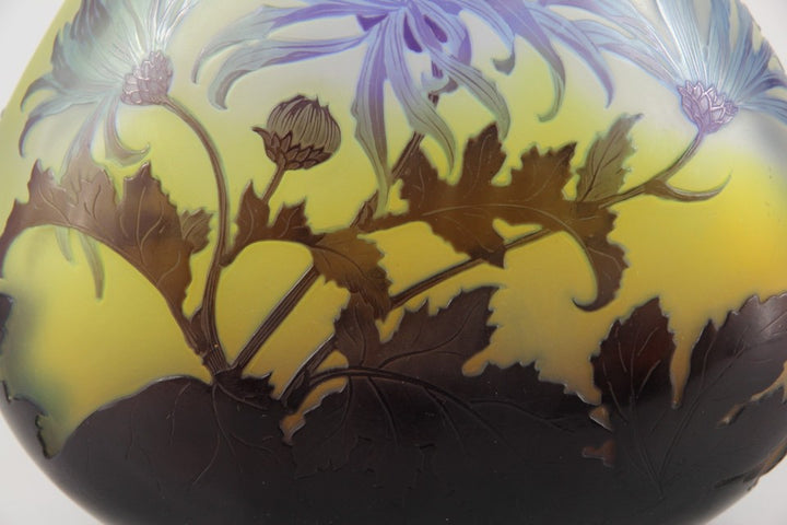 エミールガレ　菊の花の花瓶