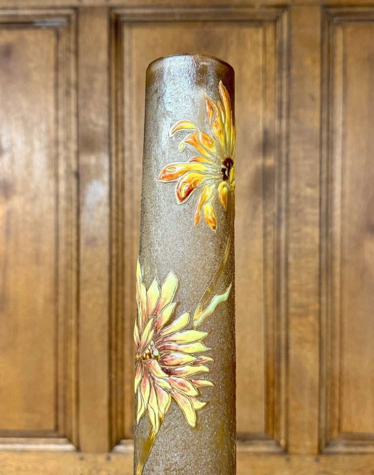 エミール・ガレのクリスタル工房 - エナメル加工ガラス製「菊の花瓶」、アール・ヌーヴォー様式