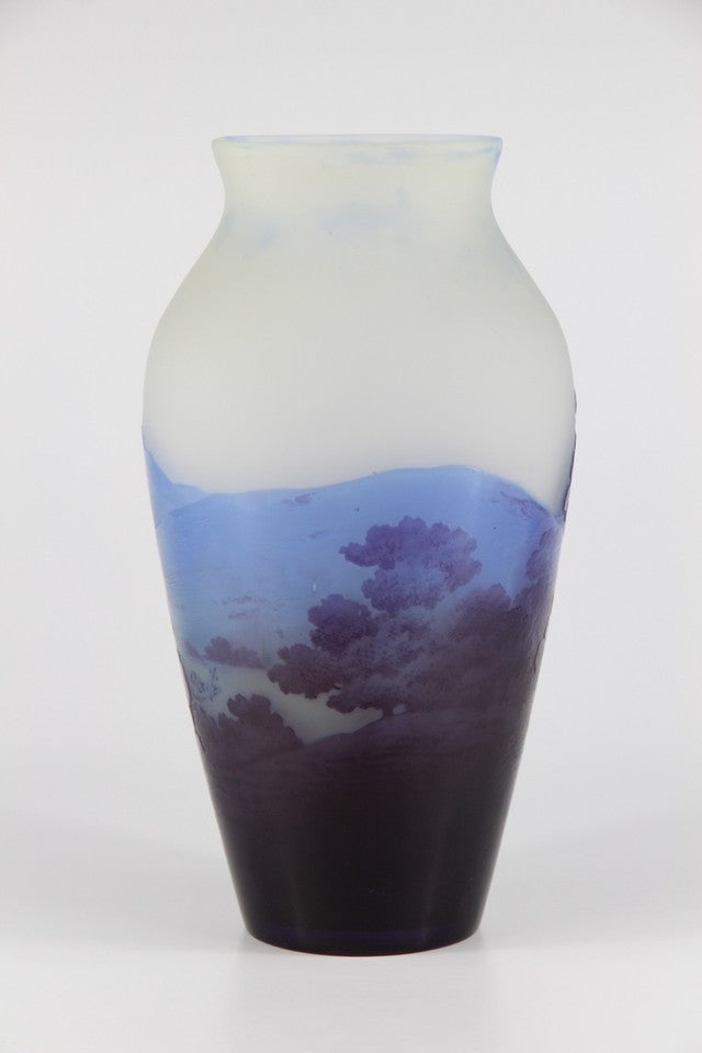 エミールガレ アルプスの湖の風景が描かれた花瓶