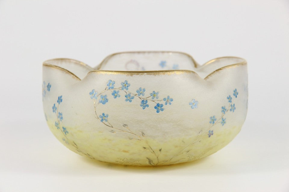 ドーム・ナンシー 勿忘草文 酸化腐食彫 エナメル彩 金彩 ボウル（1895年頃）