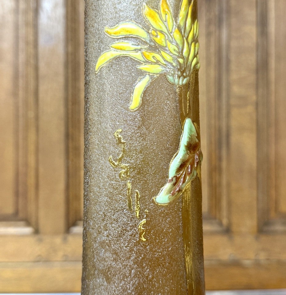 エミール・ガレのクリスタル工房 - エナメル加工ガラス製「菊の花瓶」、アール・ヌーヴォー様式