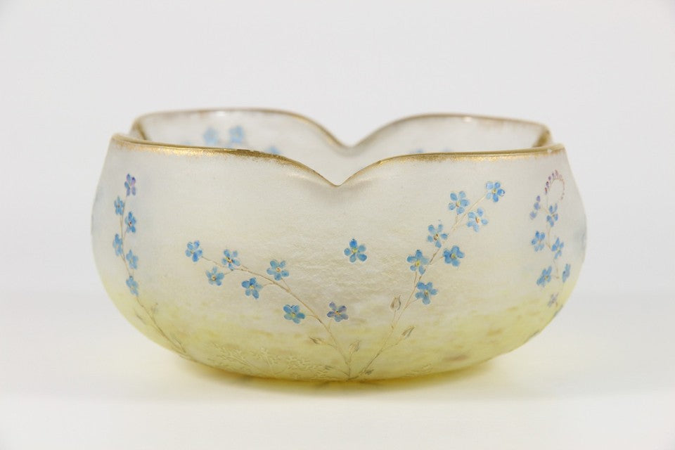 ドーム・ナンシー 勿忘草文 酸化腐食彫 エナメル彩 金彩 ボウル（1895年頃）