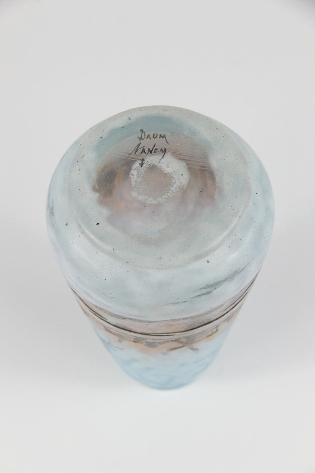 ドーム・ナンシー 冬景色文 エナメル彩 カメオガラス 花瓶（1900年頃）