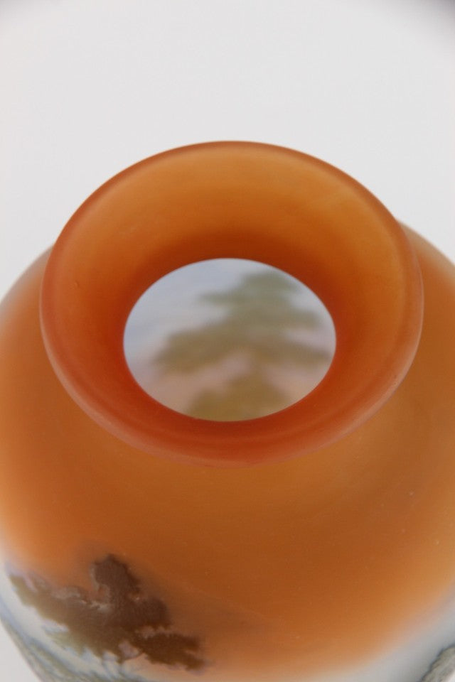 エミールガレ アルプスの山岳風景の花瓶