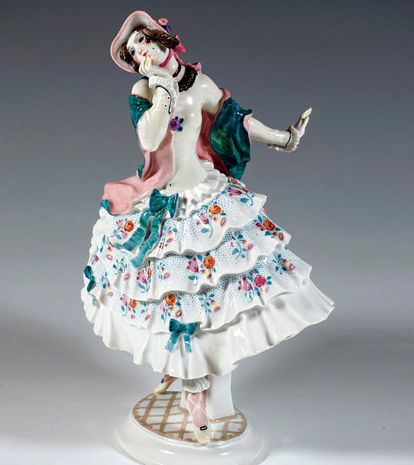 マイセン人形 エストレラ 踊り子 "ロシア バレエ「カーニバル」" より シューリッヒ作