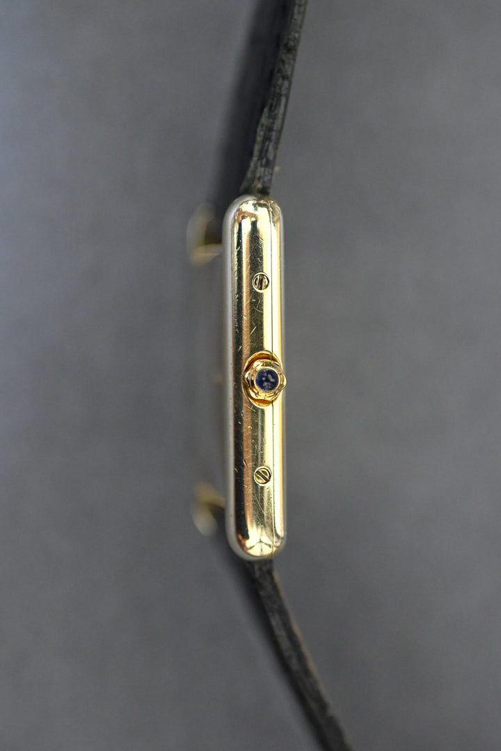 『国際永久保証書/箱付き』マスト ドゥ カルティエ タンク（マストタンク）ヴィンテージウォッチ ブラック LMサイズ クオーツ