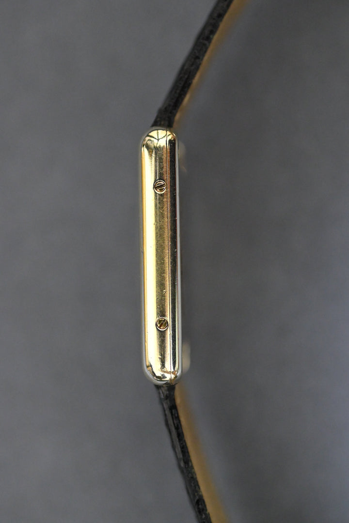 『国際永久保証書/箱付き』マスト ドゥ カルティエ タンク（マストタンク）ヴィンテージウォッチ ブラック LMサイズ クオーツ