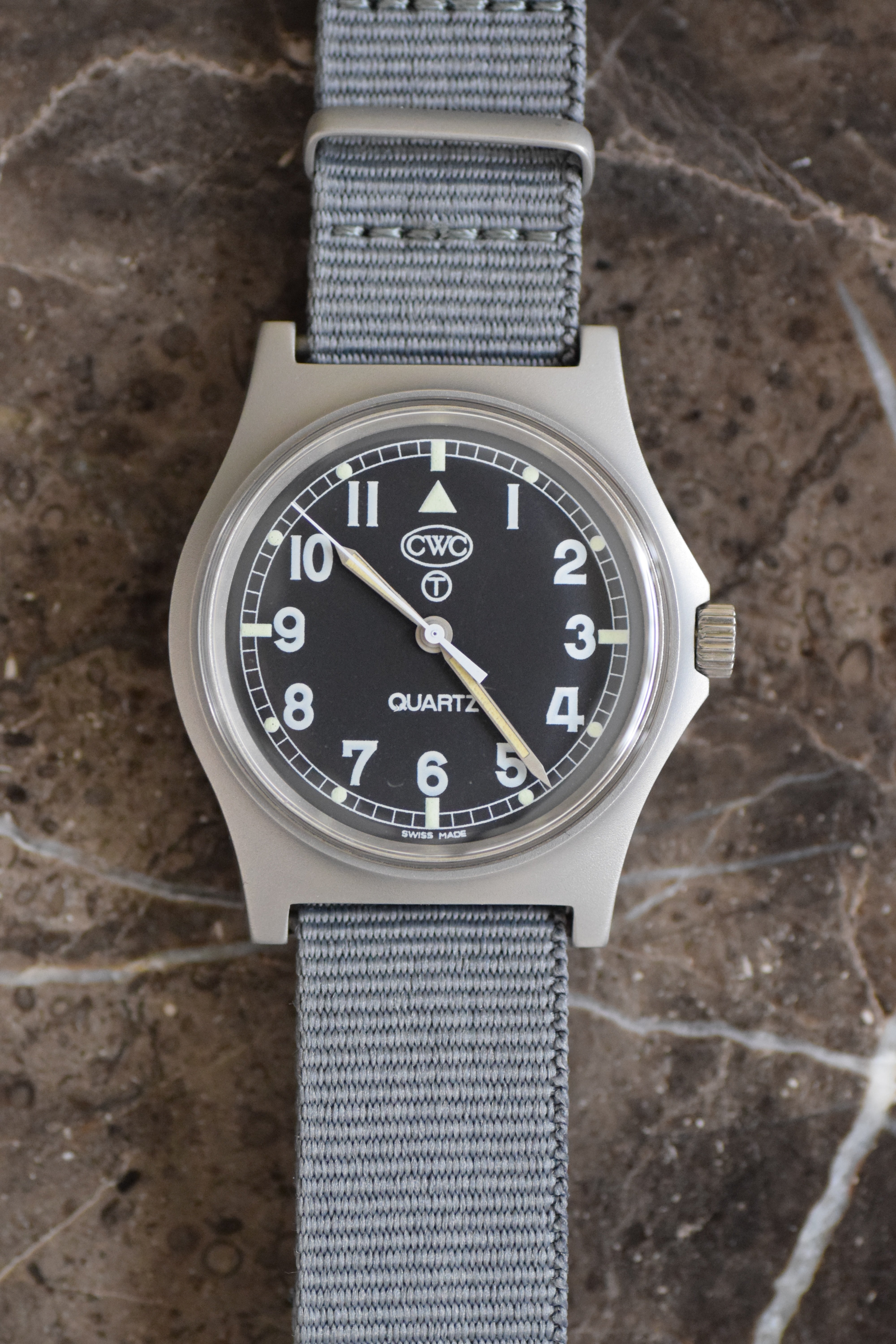 82年製 CWC製G10 （キャボットウォッチカンパニー） 英国軍用