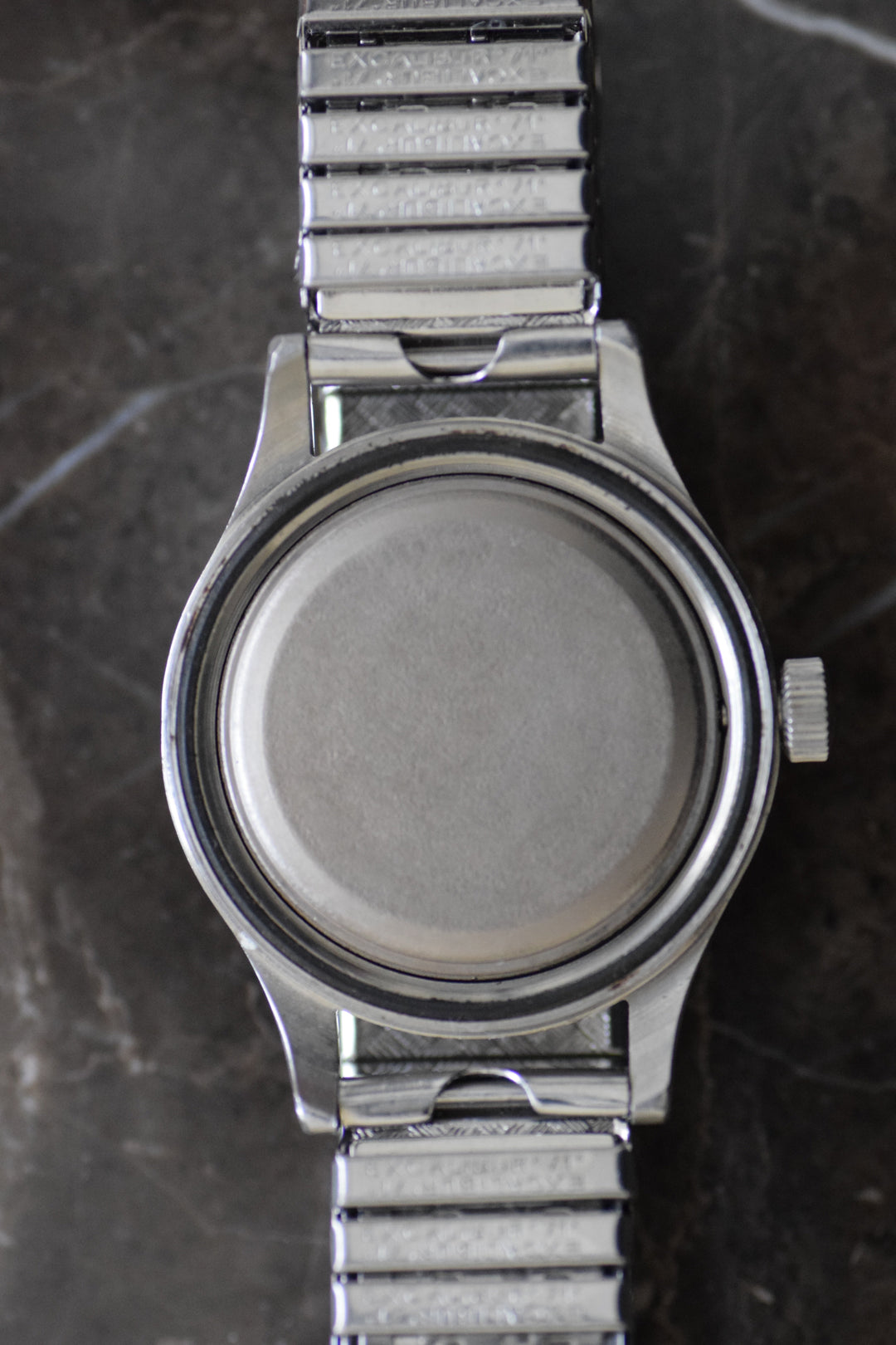 イギリス空軍支給品ハミルトン　ラウンドケース　前期型Cal.75　1960年代ヴィンテージミリタリーウォッチ『ハミルトン マーク11』