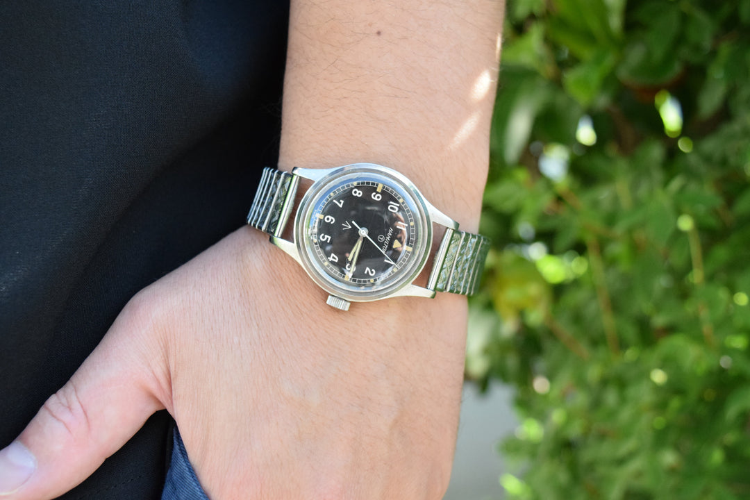 イギリス空軍支給品ハミルトン　ラウンドケース　前期型Cal.75　1960年代ヴィンテージミリタリーウォッチ『ハミルトン マーク11』