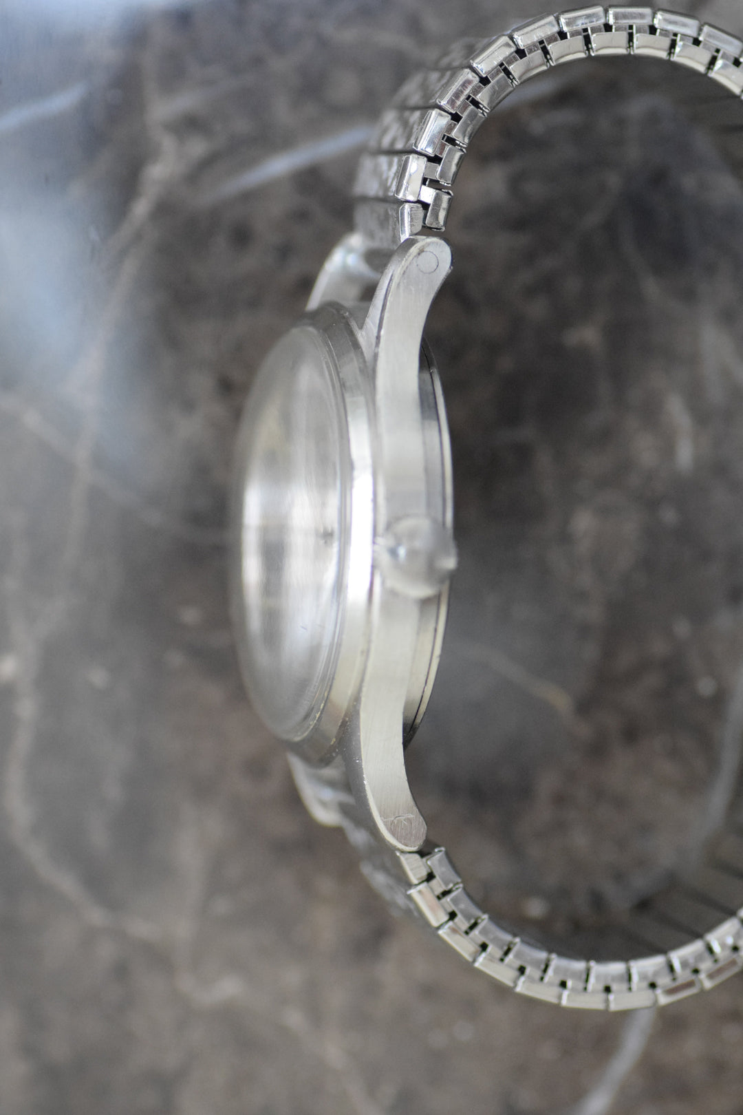 イギリス空軍支給品ハミルトン　ラウンドケース　前期型Cal.75　1960年代ヴィンテージミリタリーウォッチ『ハミルトン マーク11』