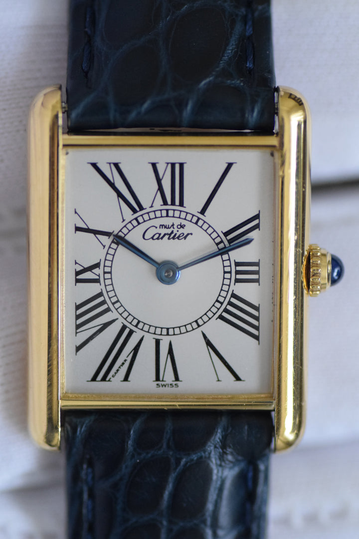 廃盤マスト ドゥ カルティエ タンク　ユニセックス ヴィンテージウォッチ オパランインデックス LMサイズ 純銀に18Kヴェルメイユ