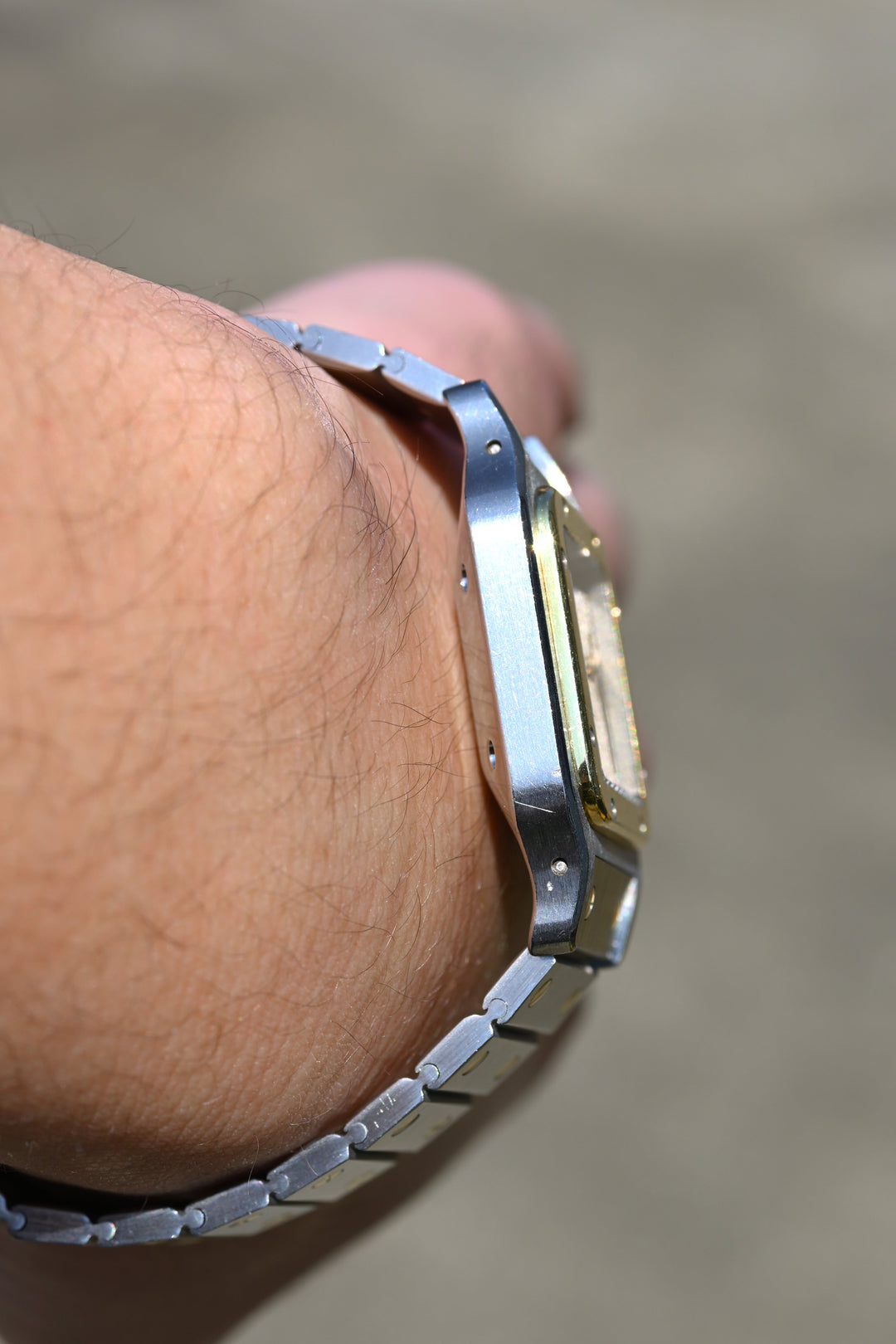 カルティエ　サントスカレ/ガルべLMサイズ バーガンディ（ワインレッド）文字盤 ステンレス x ゴールドコンビ自動巻モデル  Ref.2961　