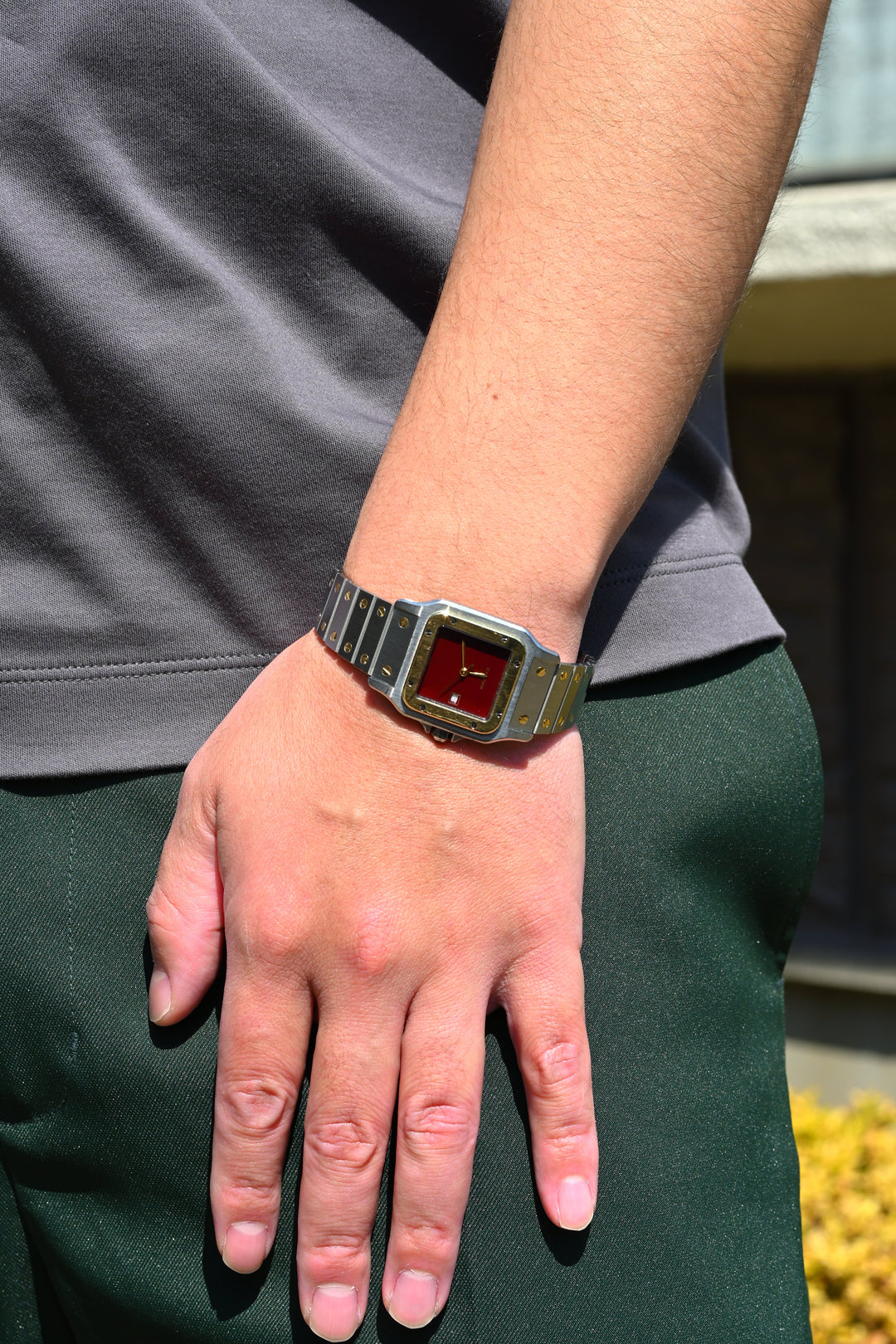 カルティエ　サントスカレ/ガルべLMサイズ バーガンディ（ワインレッド）文字盤 ステンレス x ゴールドコンビ自動巻モデル  Ref.2961　