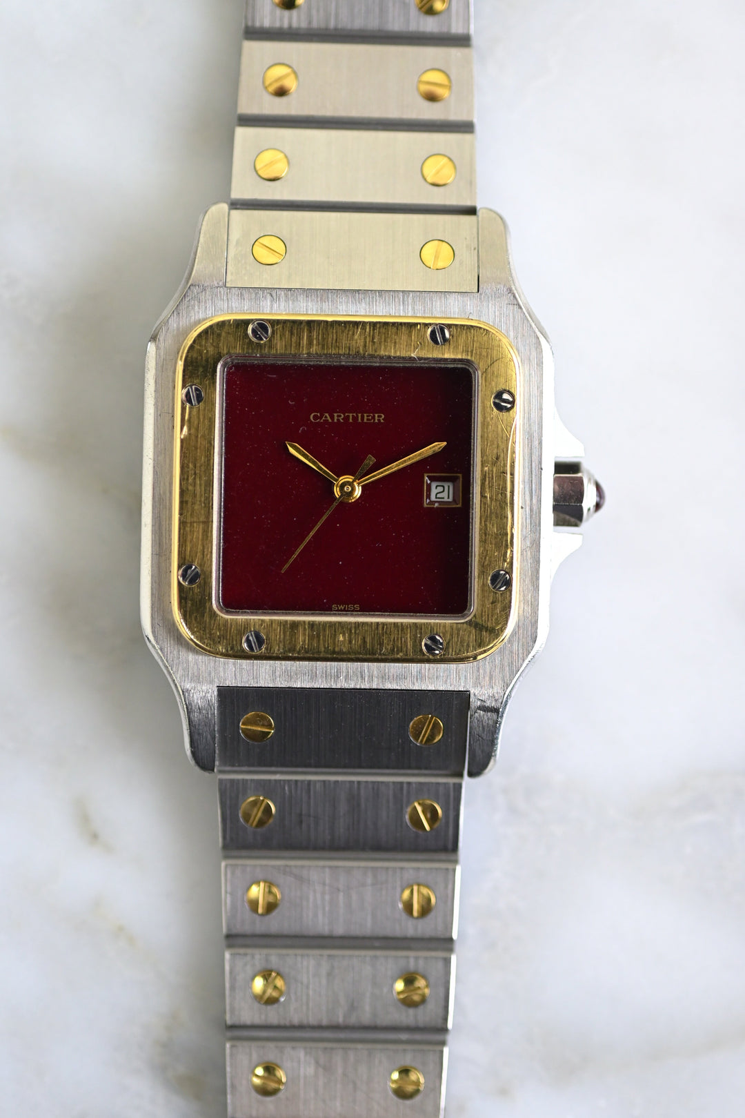 カルティエ　サントスカレ/ガルべLMサイズ バーガンディ（ワインレッド）文字盤 ステンレス x ゴールドコンビ自動巻モデル  Ref.2961　
