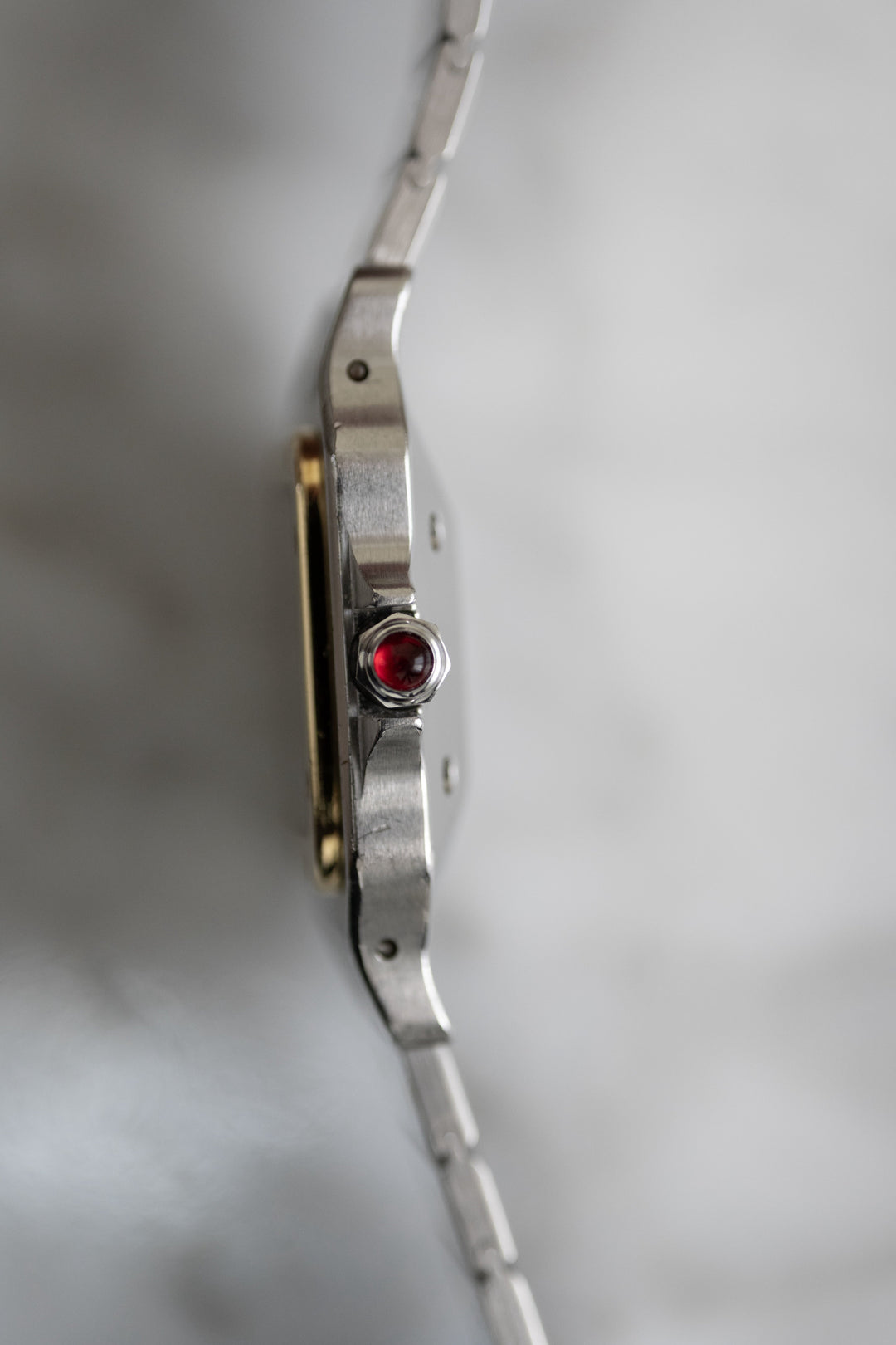 カルティエ　サントスカレ/ガルべLMサイズ バーガンディ（ワインレッド）文字盤 ステンレス x ゴールドコンビ自動巻モデル  Ref.2961　