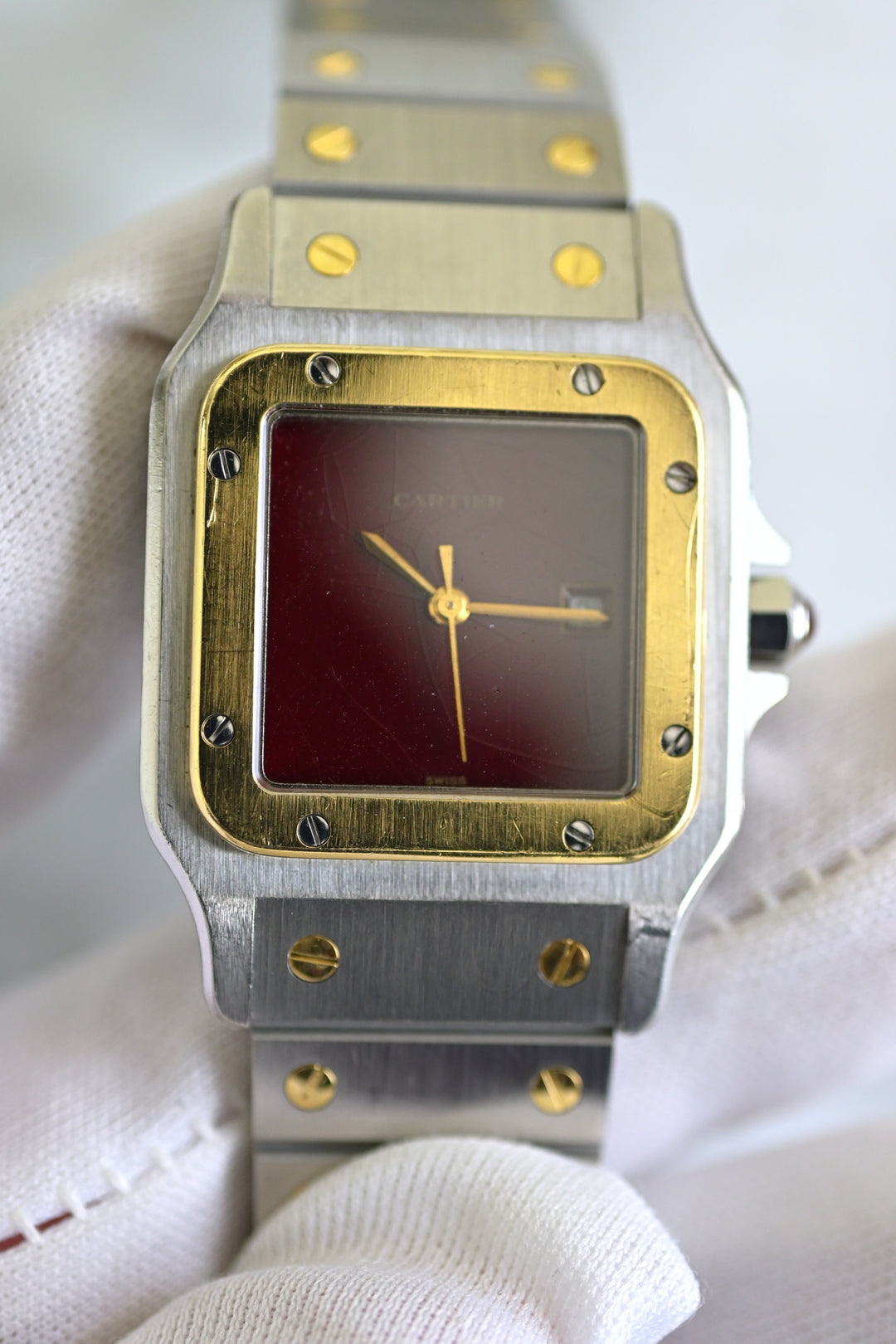 カルティエ　サントスカレ/ガルべLMサイズ バーガンディ（ワインレッド）文字盤 ステンレス x ゴールドコンビ自動巻モデル  Ref.2961　