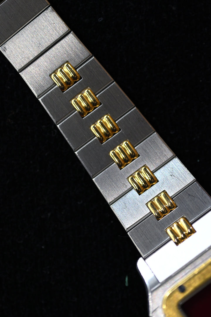 カルティエ　ゴドロンブレス　サントスカレ/ガルべLMサイズ バーガンディ（ワインレッド/ボルドー）文字盤 ステンレス x ゴールドコンビ自動巻モデル  Ref.2961