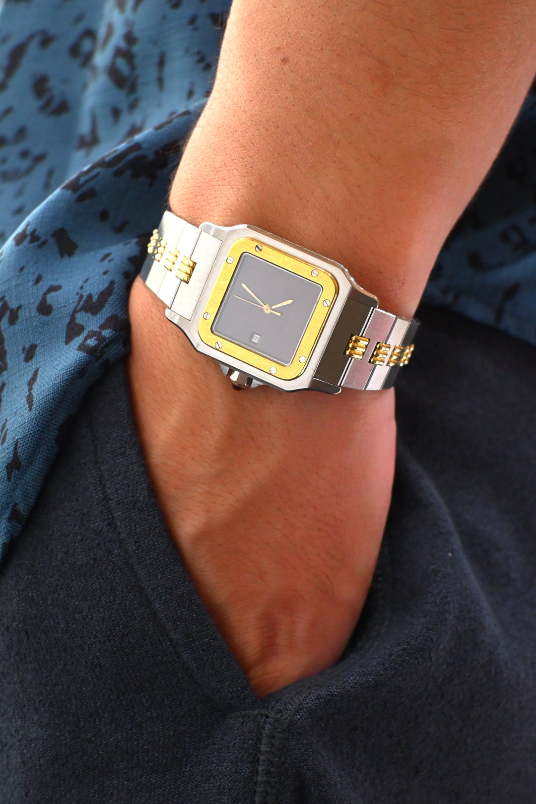 カルティエ　ゴドロンブレス　サントスカレ/ガルべLMサイズ バーガンディ（ワインレッド/ボルドー）文字盤 ステンレス x ゴールドコンビ自動巻モデル  Ref.2961