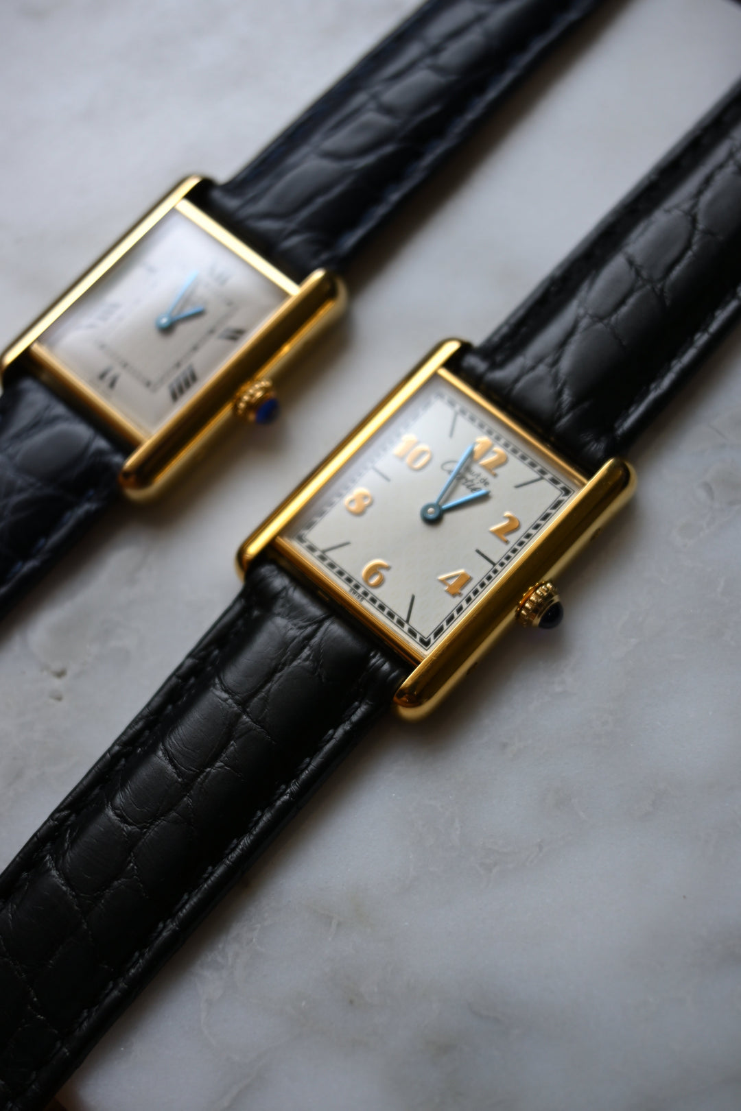 【保証書付】廃盤マスト ドゥ カルティエ タンク　ユニセックス ヴィンテージウォッチ 飛びアラビア LMサイズ 純銀に18Kヴェルメイユ