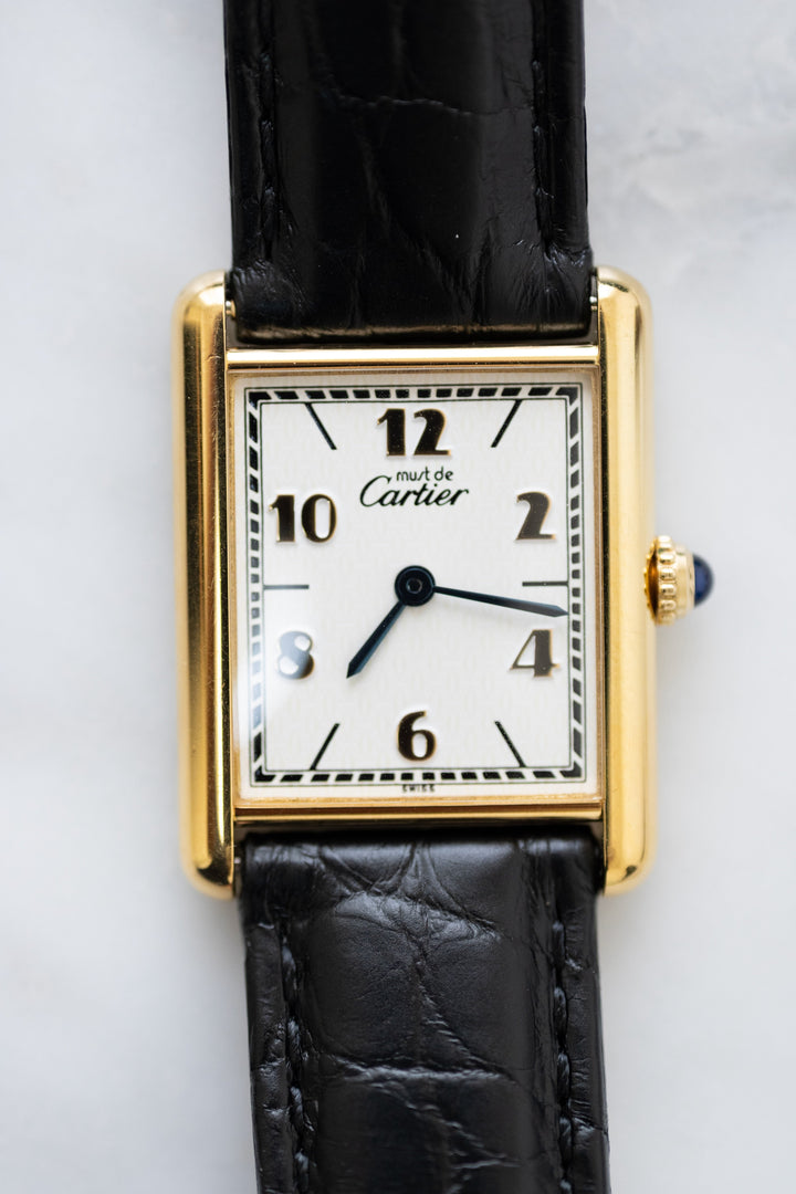 【保証書付】廃盤マスト ドゥ カルティエ タンク　ユニセックス ヴィンテージウォッチ 飛びアラビア LMサイズ 純銀に18Kヴェルメイユ