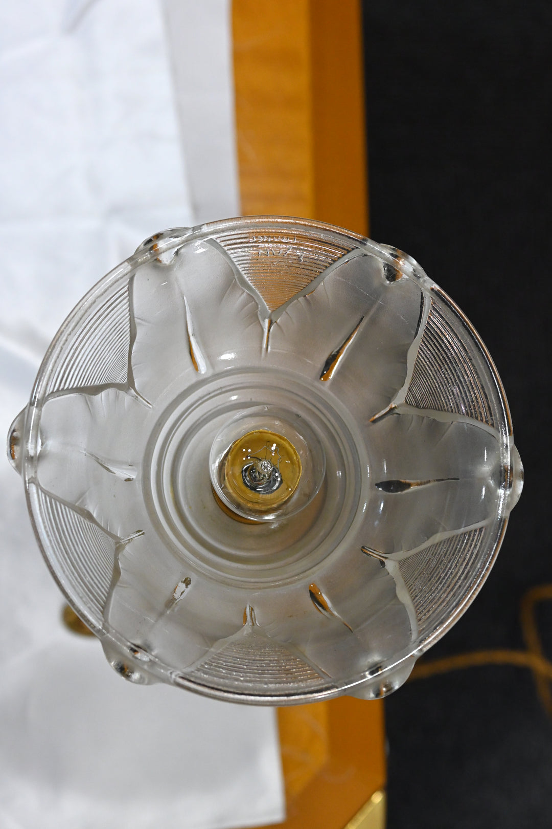 1930年代 イーザン【EZAN】アールデコ期 アンティークテーブルランプ