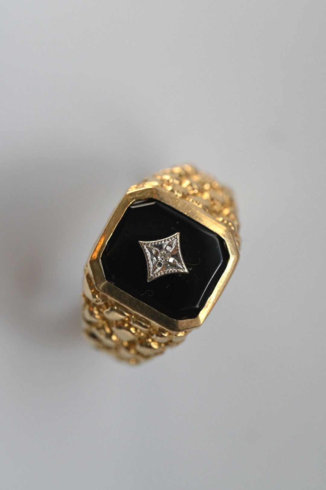 10K 5.89g オニキス ＆ 星留めダイヤ・ヴィンテージリング