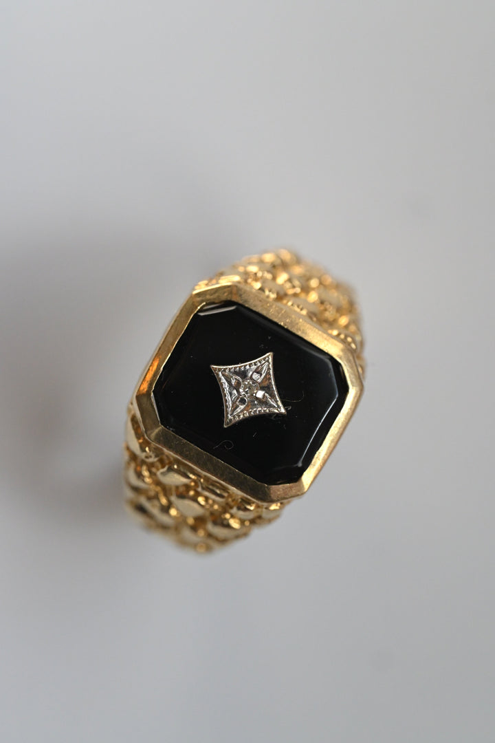 10K 5.89g オニキス ＆ 星留めダイヤ・ヴィンテージリング