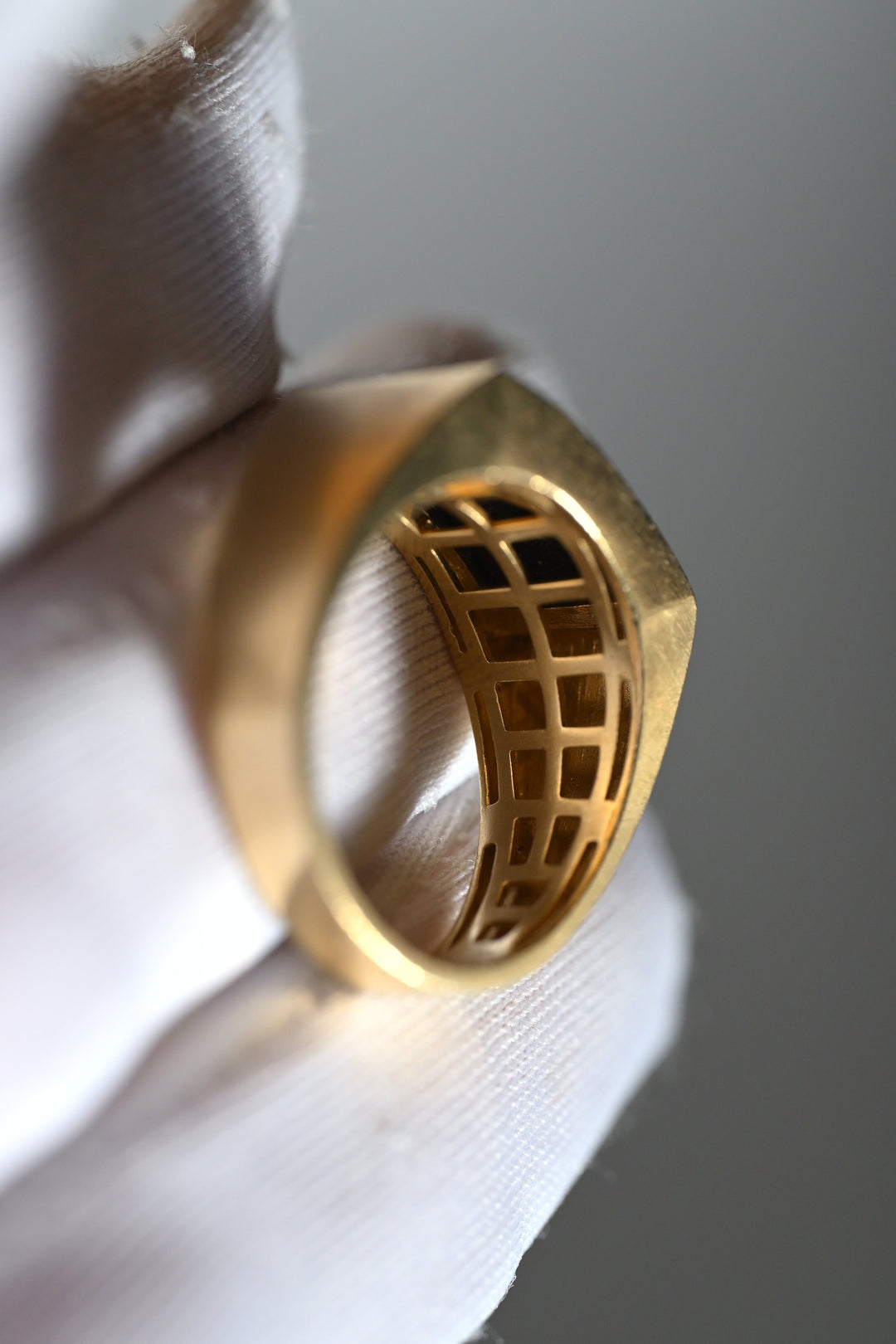 14K 6.70g オニキス ＆ ダイヤモンド・スラッシュリング