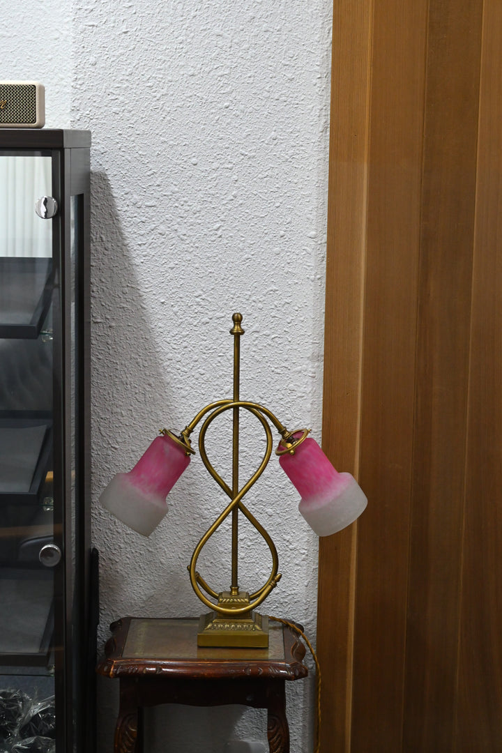 ミューラー兄弟　アールデコ期 ピンクシェードの双頭アンティークテーブルランプ