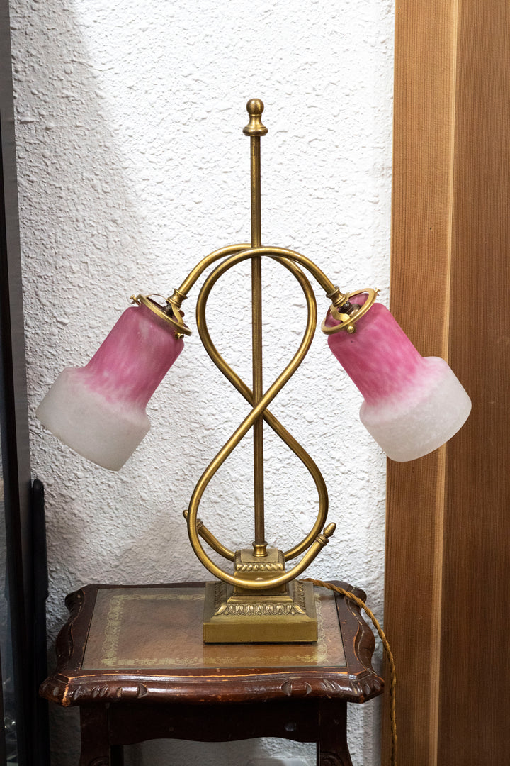 ミューラー兄弟　アールデコ期 ピンクシェードの双頭アンティークテーブルランプ