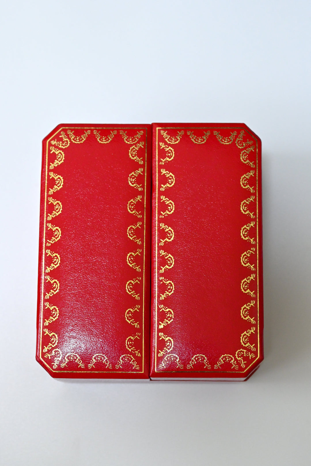 【箱/保証書/修理明細】CARTIER カルティエ サントスカレ LMサイズ バーガンディ ステンレスモデル ゴドロンブレス Ref.2960