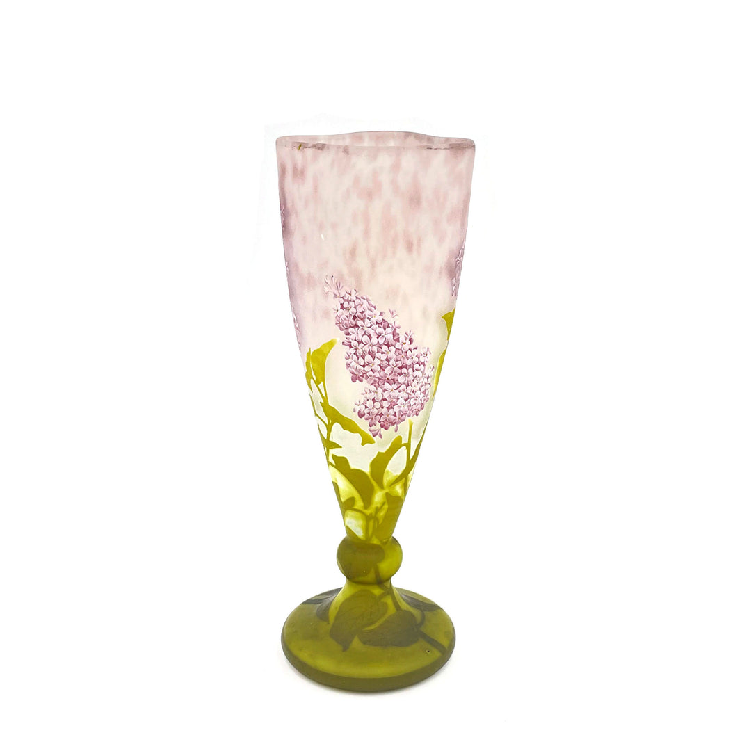 ドーム兄弟（ドームナンシー）咲き乱れるライラックの花の花瓶