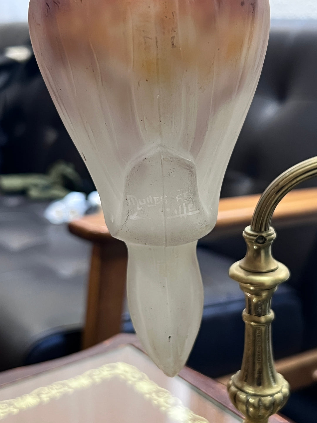 ミューラー兄弟【華鬘草型/ケマンソウ型】のアンティークテーブルランプ アールヌーボー時代