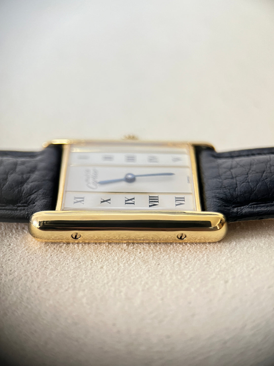 マスト ドゥ カルティエ タンク　ヴィンテージウォッチLMサイズ ストレートローマン スターリングシルバーに18Kヴェルメイユ