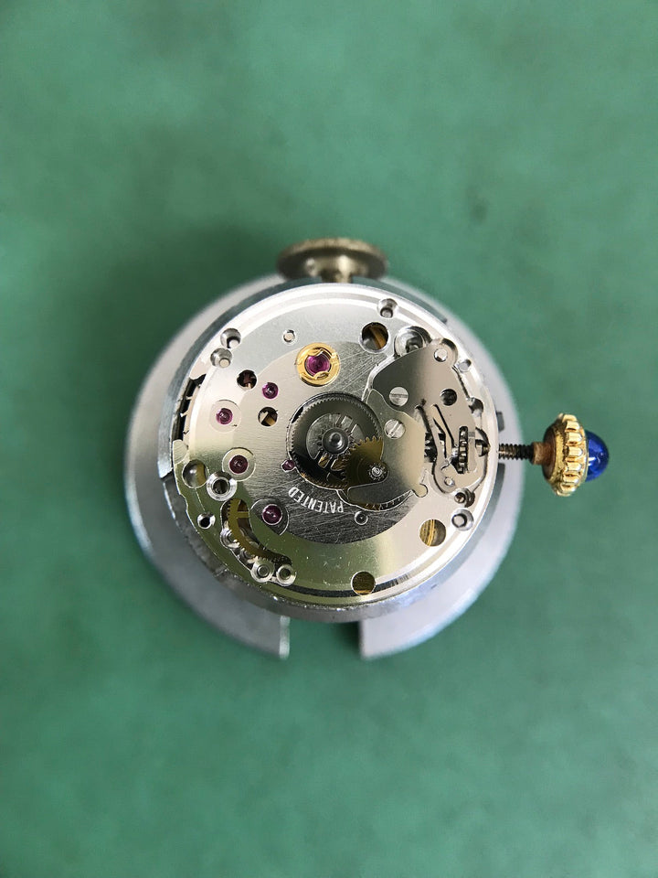 【国際保証書/ギャランティ付】廃盤マスト ドゥ カルティエ タンク（マストタンク） ヴィンテージウォッチ ヴァーガンディ LMサイズ 手巻き