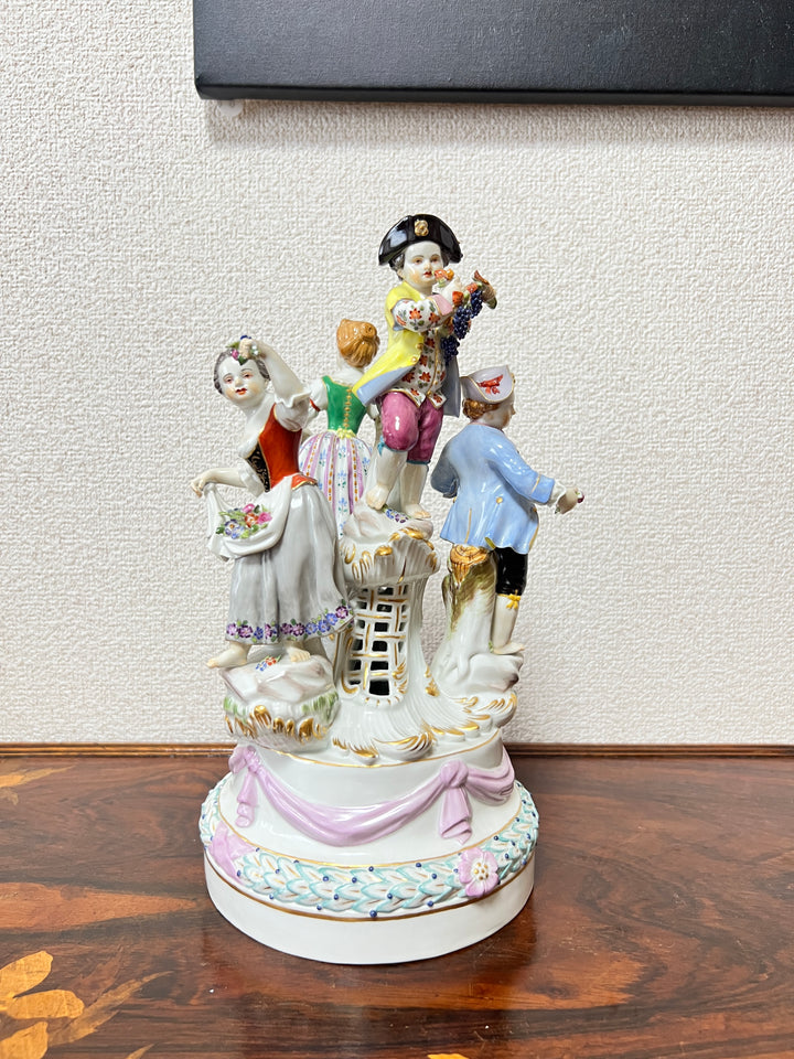 （委託品）マイセン 人形 子供 庭師 J.J.ケンドラー NO.B60 1860年頃