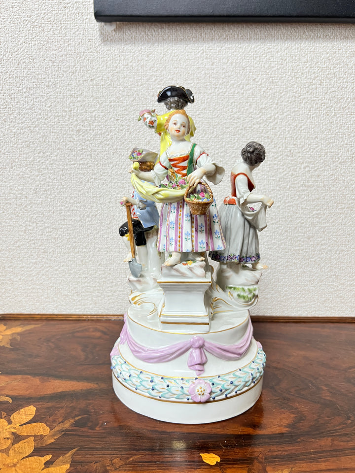 （委託品）マイセン 人形 子供 庭師 J.J.ケンドラー NO.B60 1860年頃