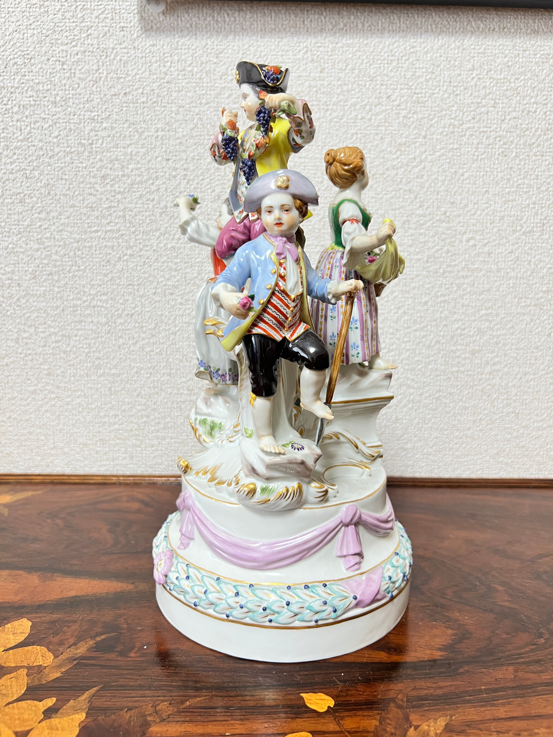 （委託品）マイセン 人形 子供 庭師 J.J.ケンドラー NO.B60 1860年頃