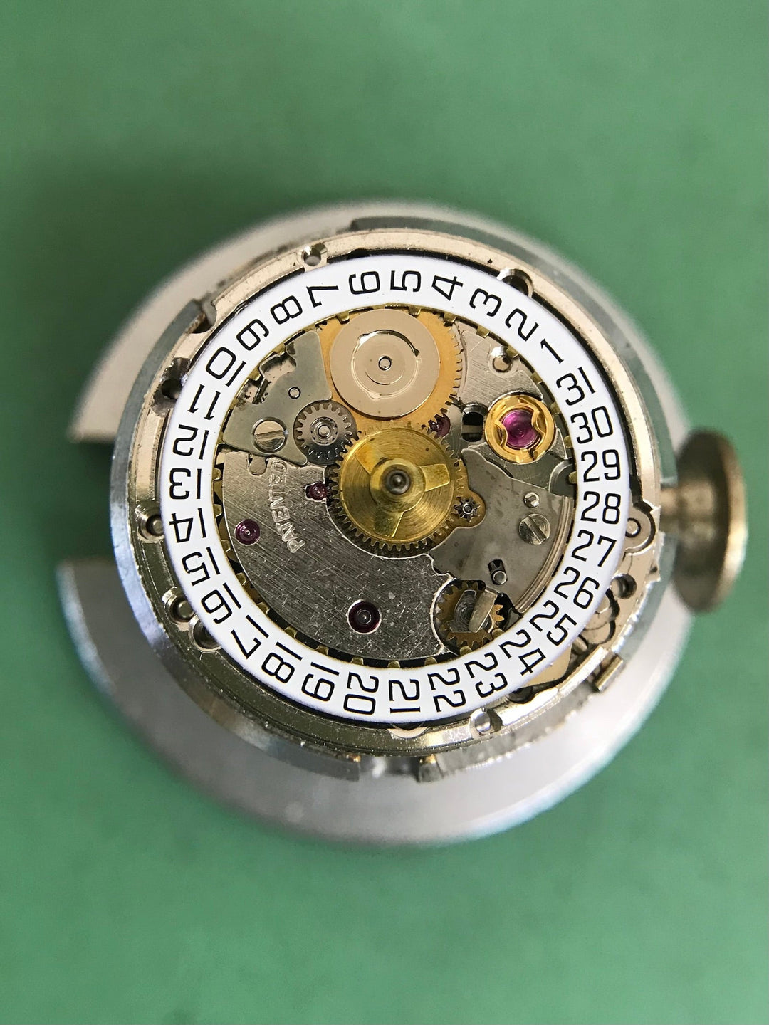 カルティエ　サントスカレ/ガルべLMサイズ バーガンディ（ワインレッド）文字盤 ステンレス x ゴールドコンビ自動巻モデル  Ref.2961　