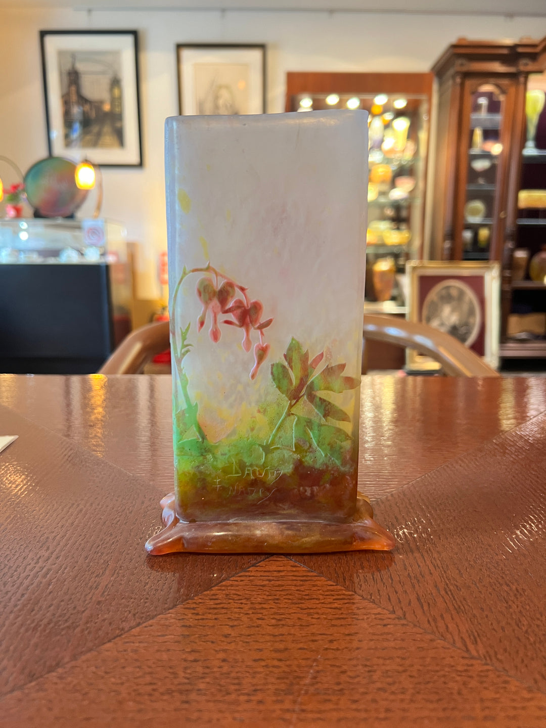 ドーム兄弟（ドームナンシー鑑定書あり）ケマンソウの花のスクエア型花瓶