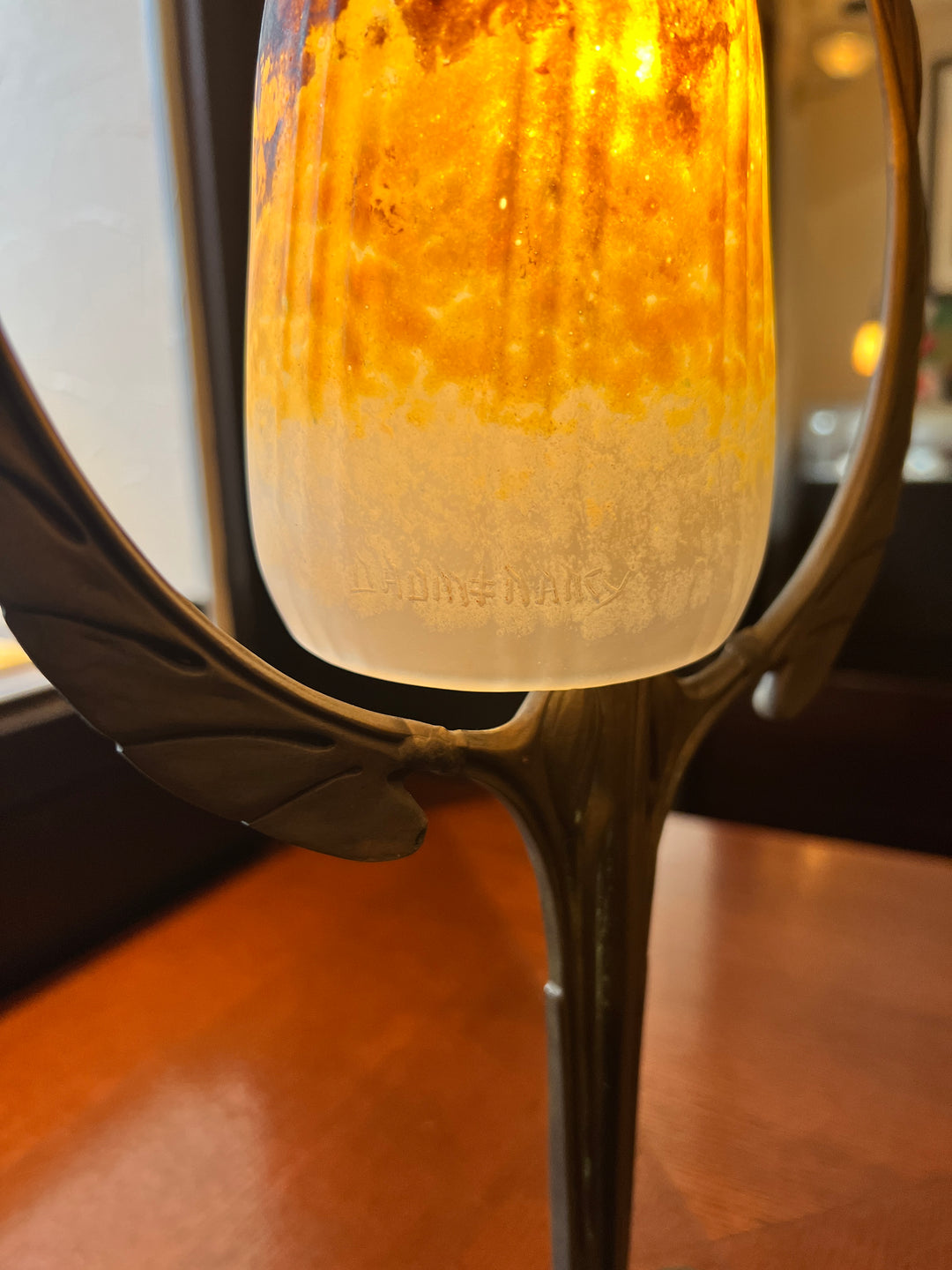 ドーム兄弟（ドームナンシー）アールヌーボー時代のテーブルランプ