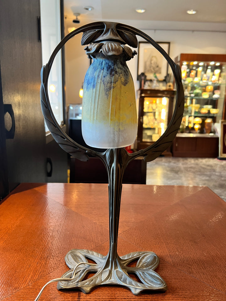 ドーム兄弟（ドームナンシー）アールヌーボー時代のテーブルランプ